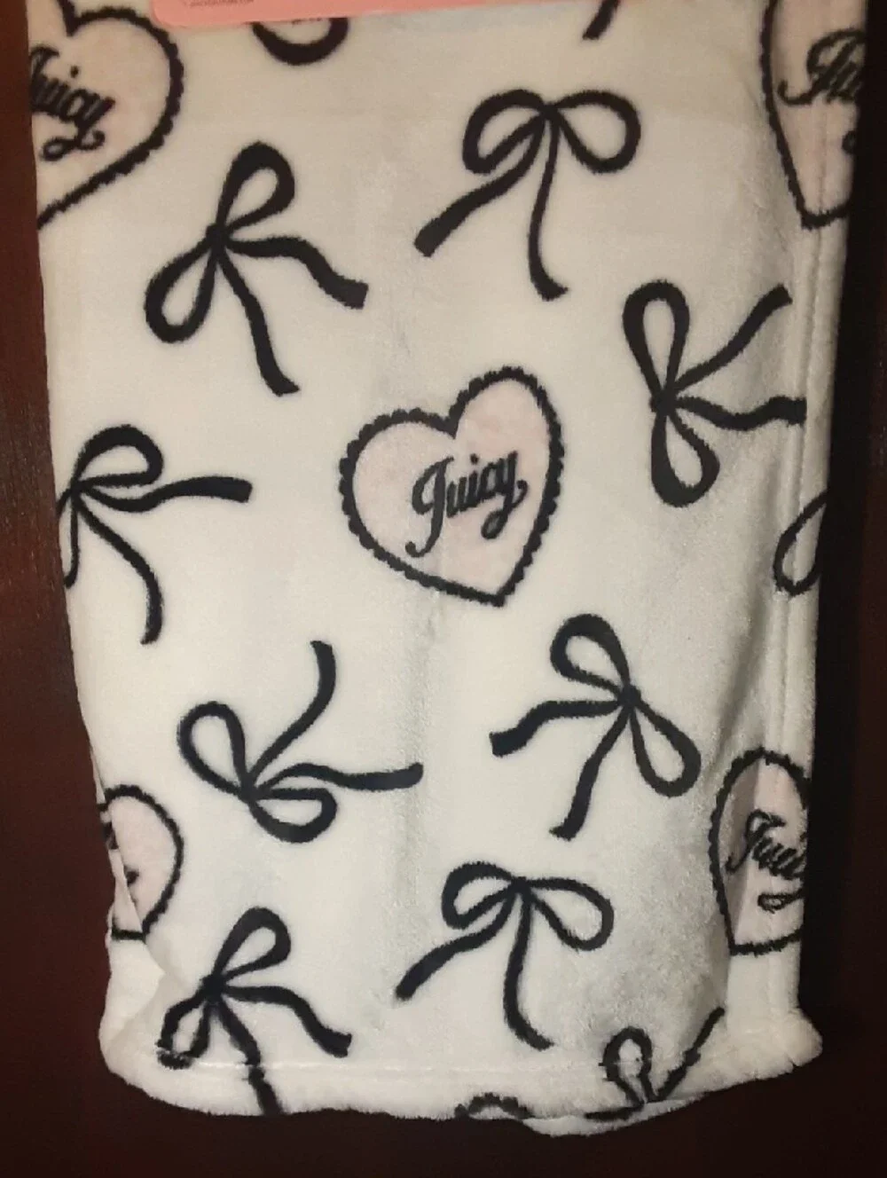 Juicy Couture White Plush Throw with Black Bows & Light Pink Hearts